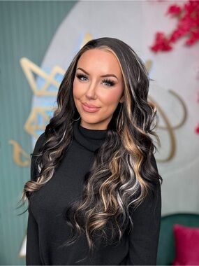 Chelsey smith crowns Barret Lone wolf petite